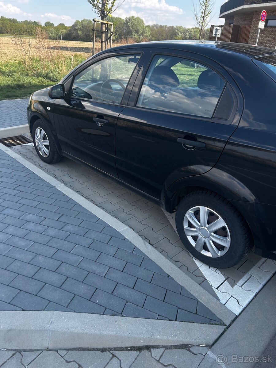 Predám chevrolet aveo - 2