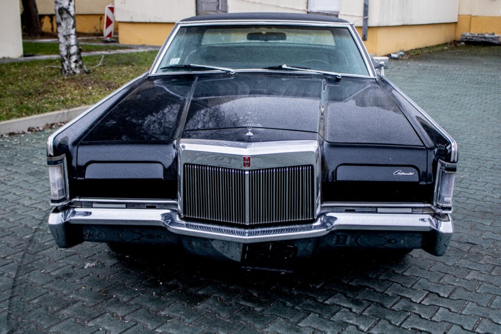 Lincoln Continental Mark III 269kW 7,5l - 2