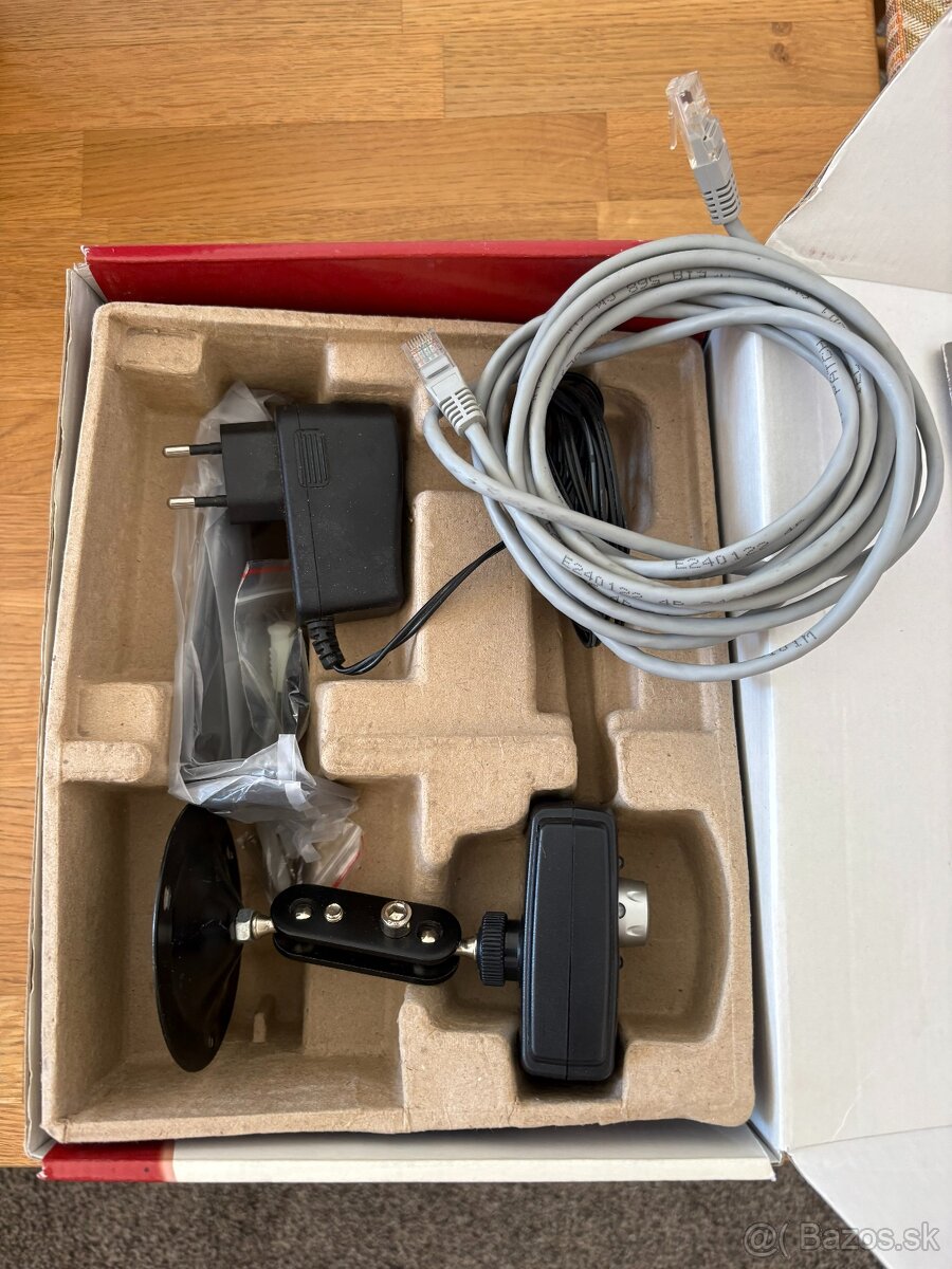 Predám IP kameru Genius IPCam SECURE300R - 2