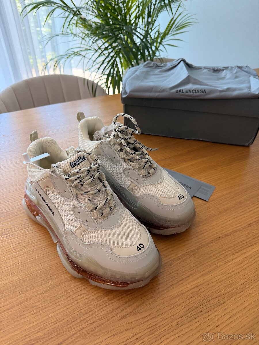 Balenciaga Triple s - 2