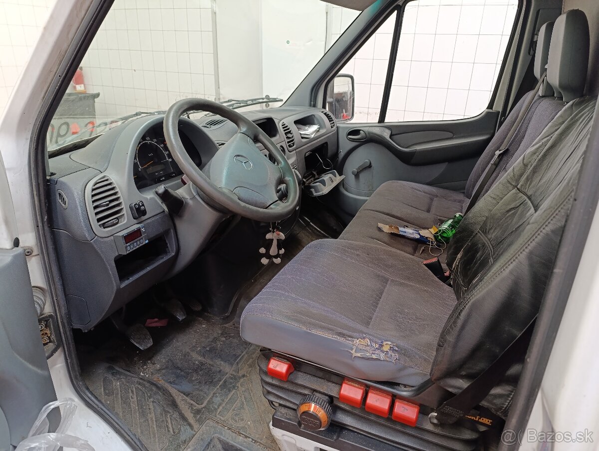 Chladiarenska dodávka Mercedes Sprinter - 2