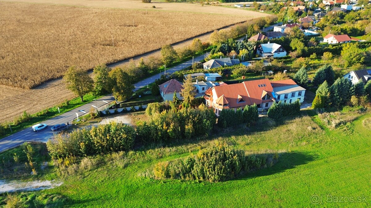 PREDAJ - budova s rozostavanou stavbou - 2