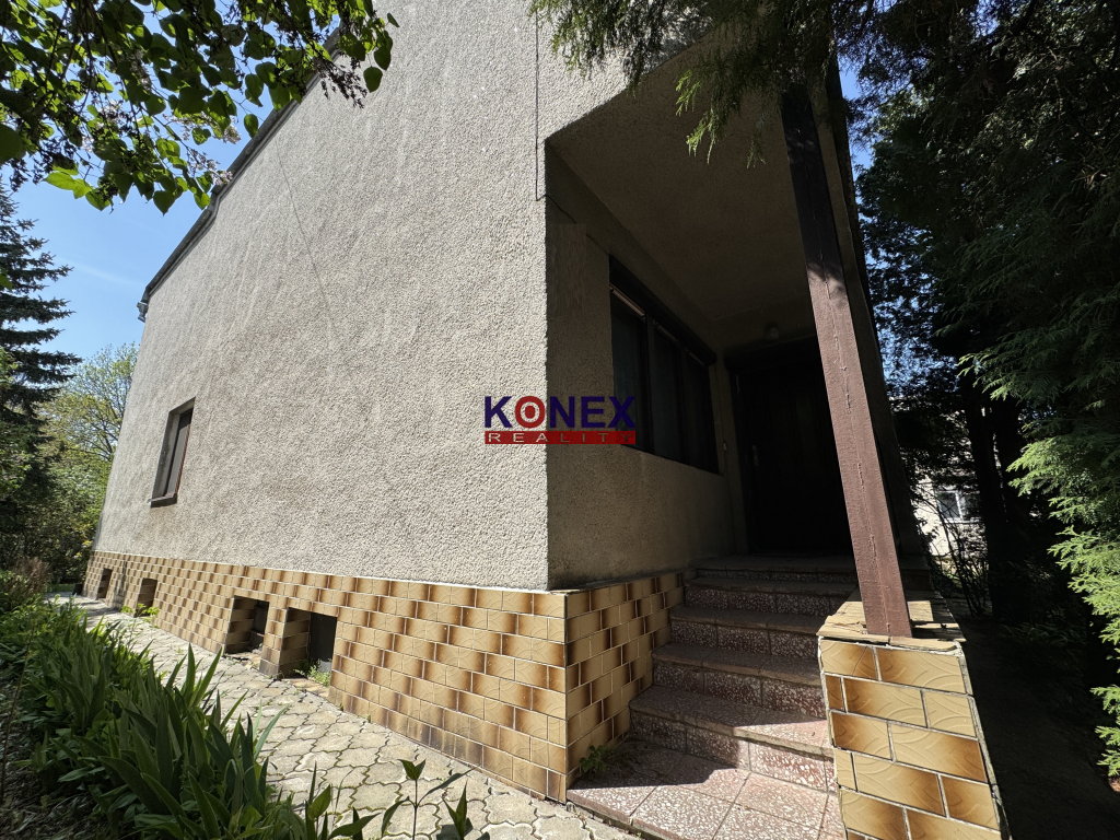 NOVINKA Priestranný rodinný dom vo vyhľadávanej lokalite Mic - 2