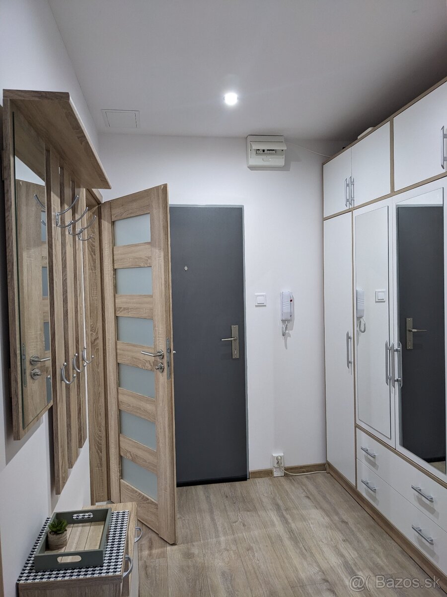 Prenájmem 1 izb. byt v Michalovciach - 2