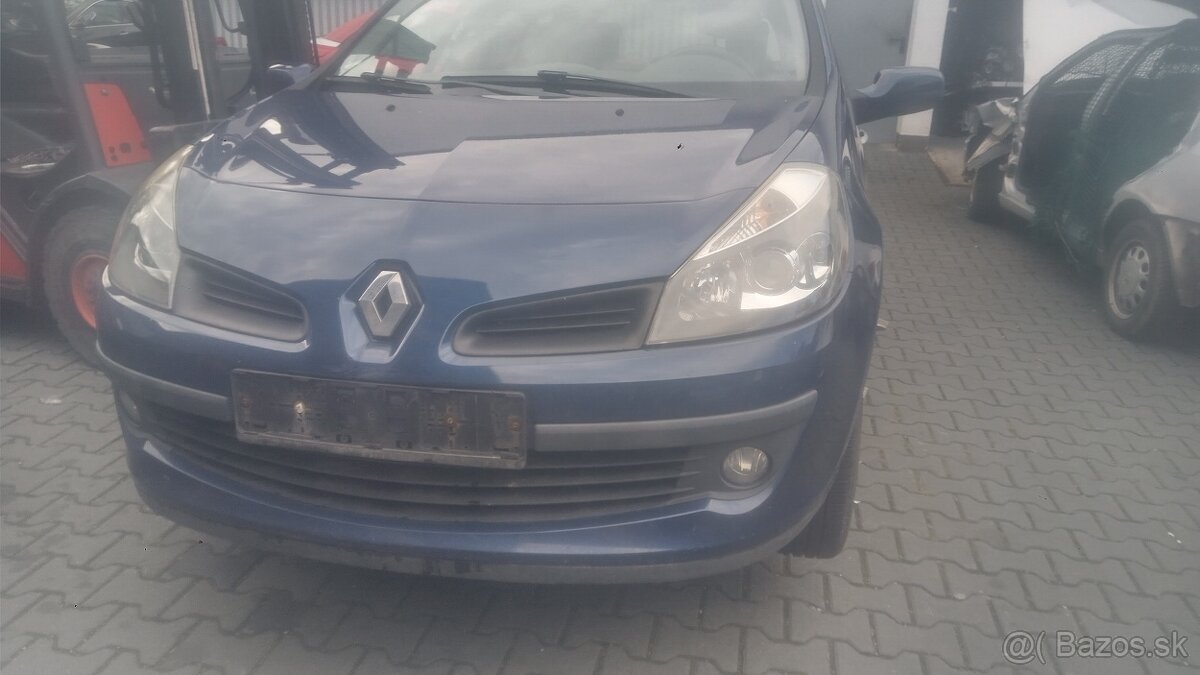 Renault Clio - 2