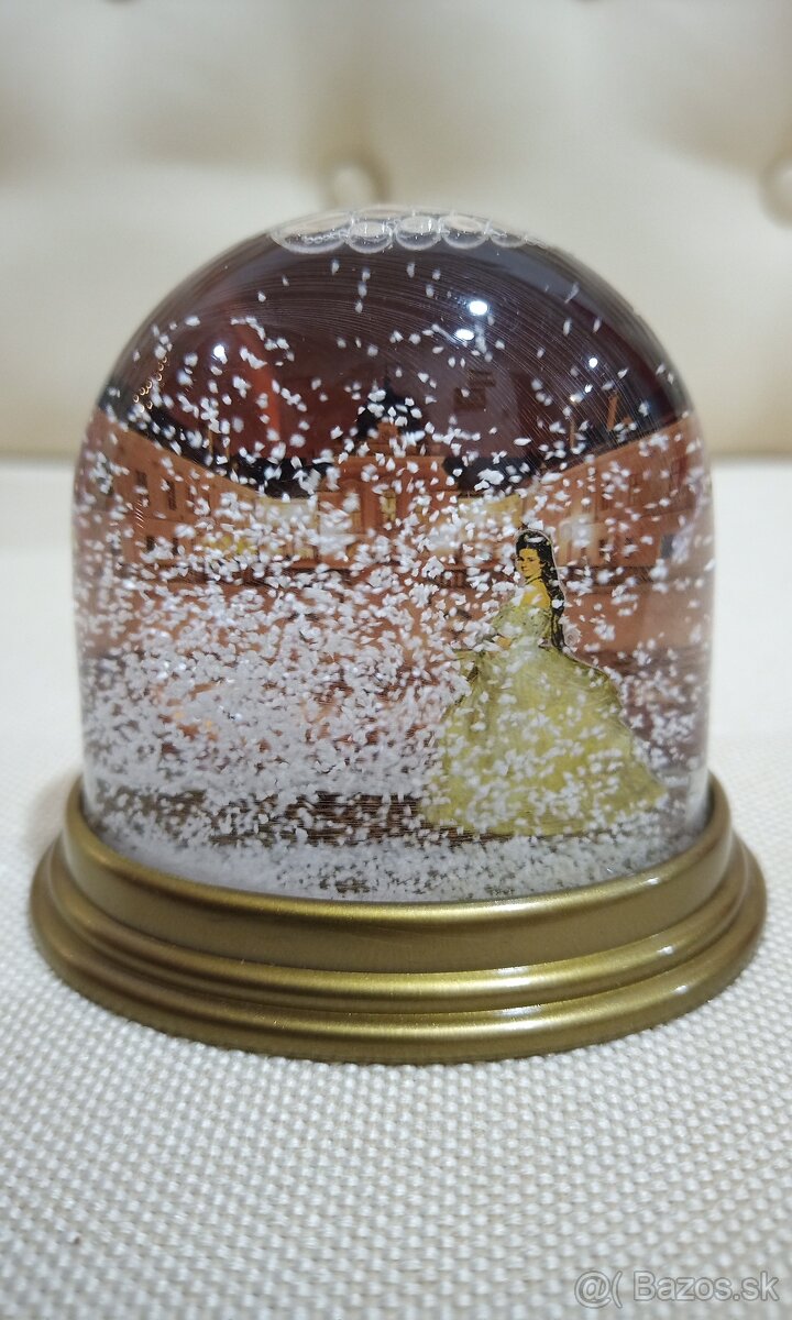 Snehová guľa Sisi - 2