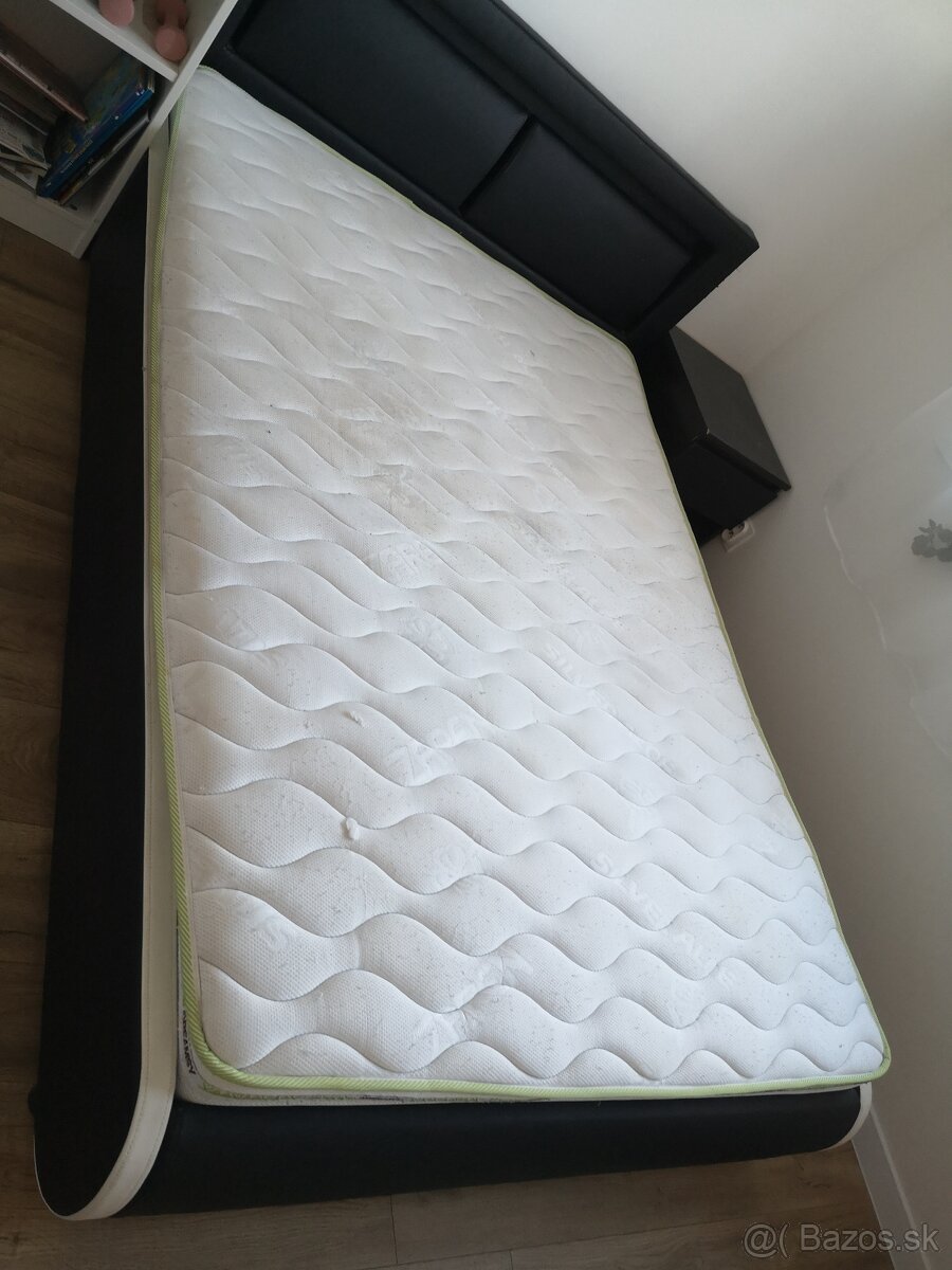 Postel 140 x 200 DARUJEM - 2