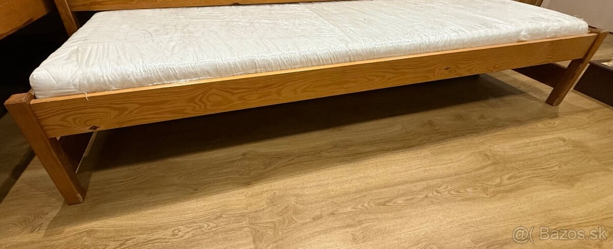 Masivna Jednolôžková posteľ - 2
