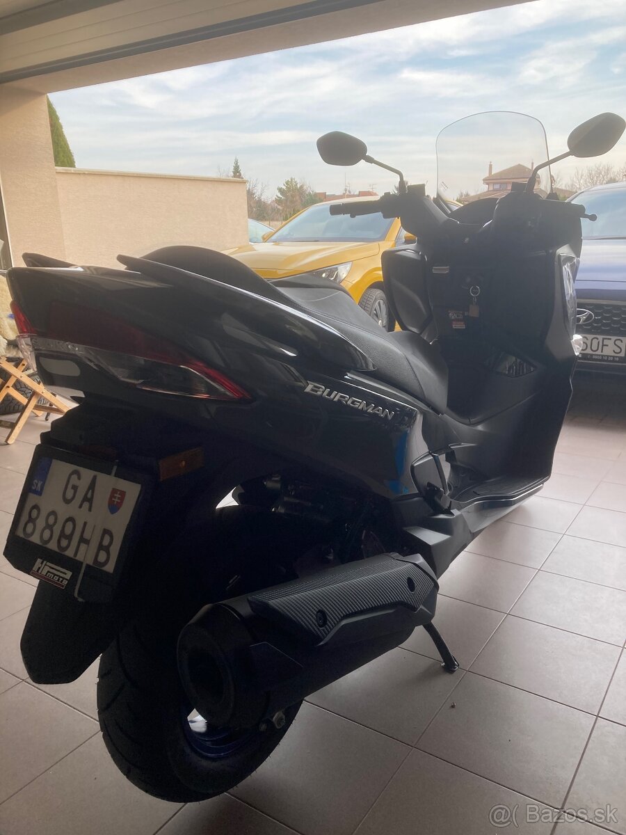 Suzuki Burgman 400 - 2