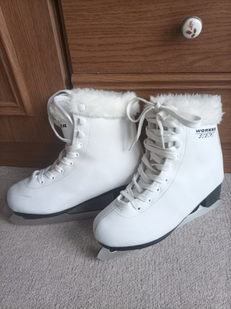 Dievčenské korčule veľ. 36 - 2