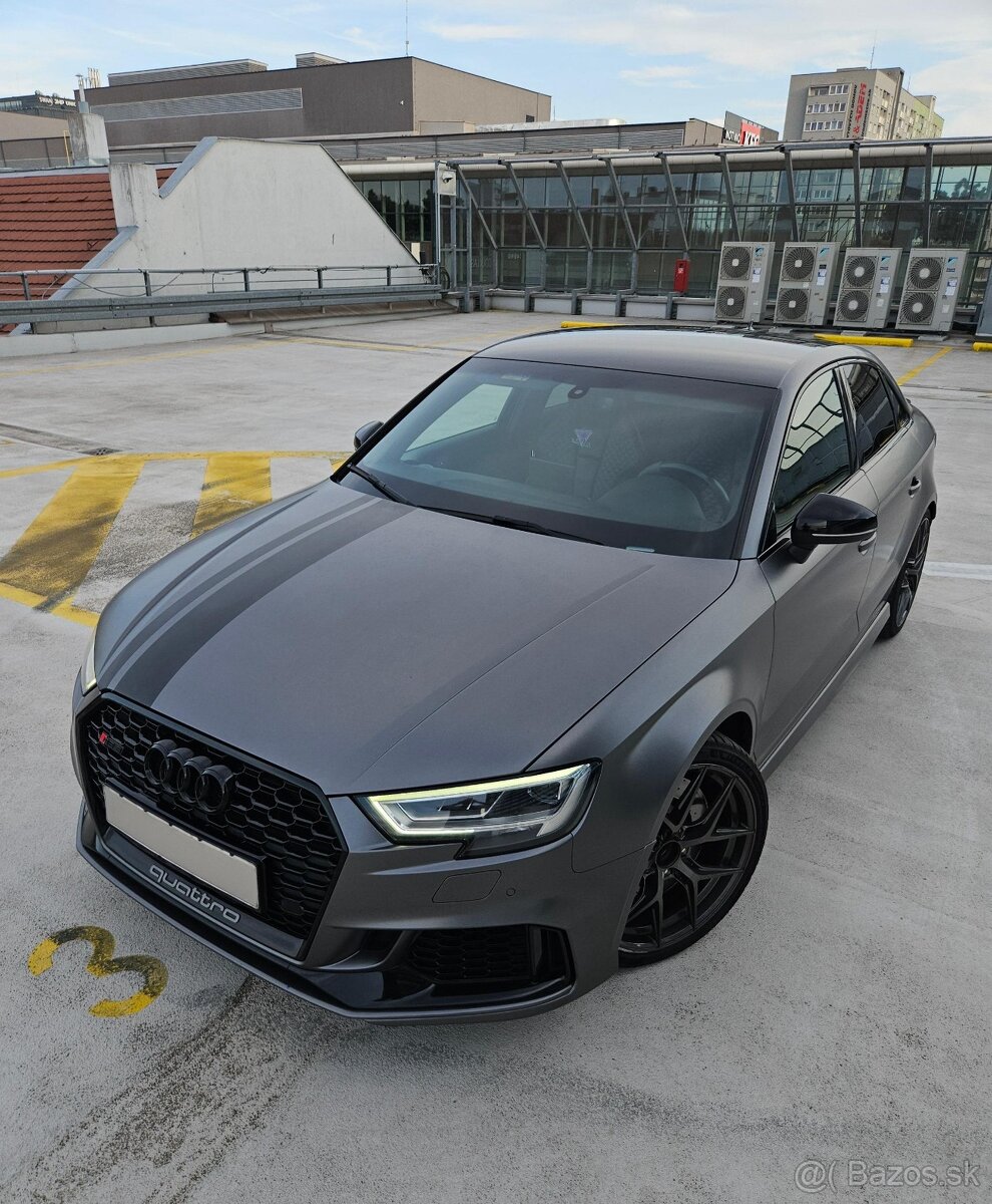 Audi rs3 - 2