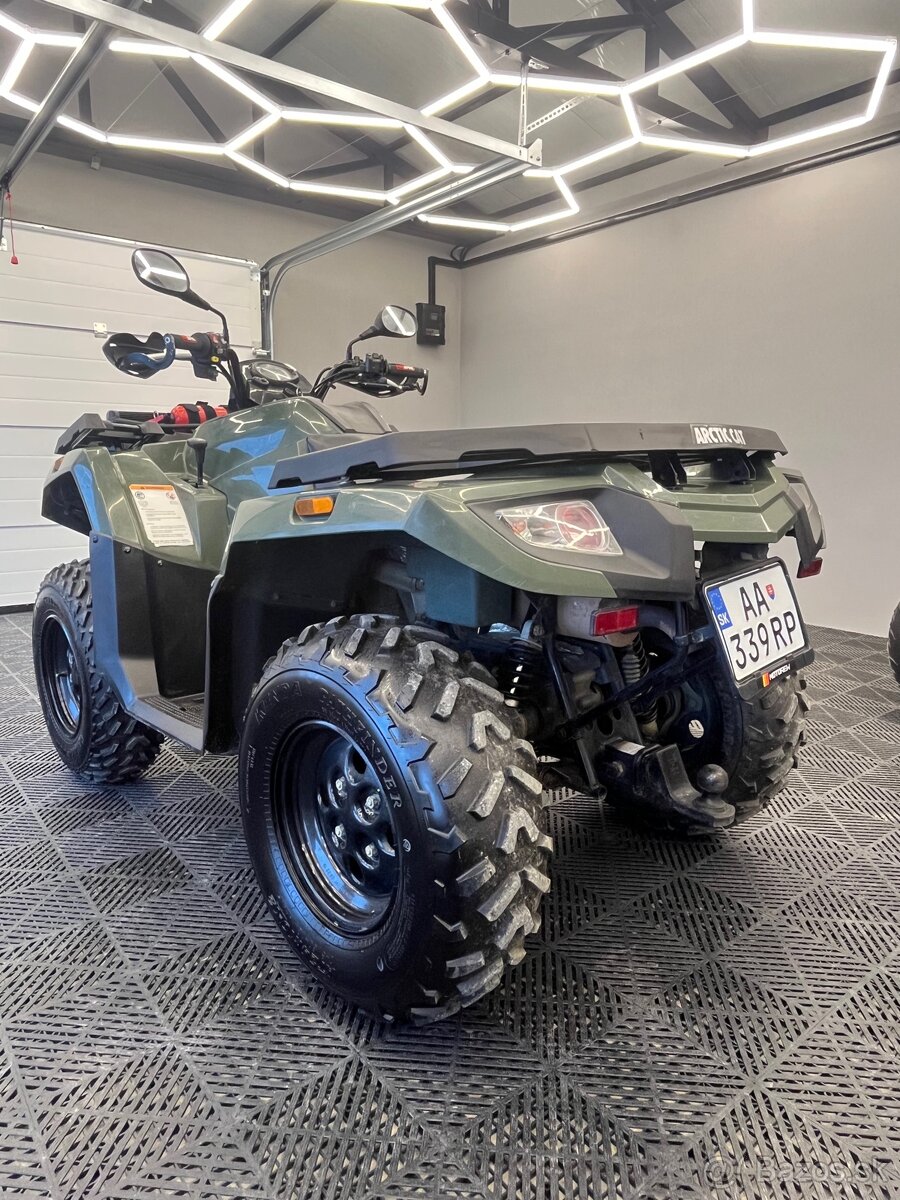 Arctic cat - 2