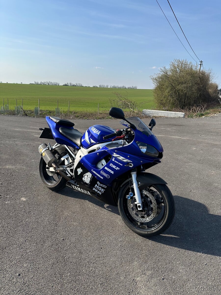 Yamaha R6 2001 - 2