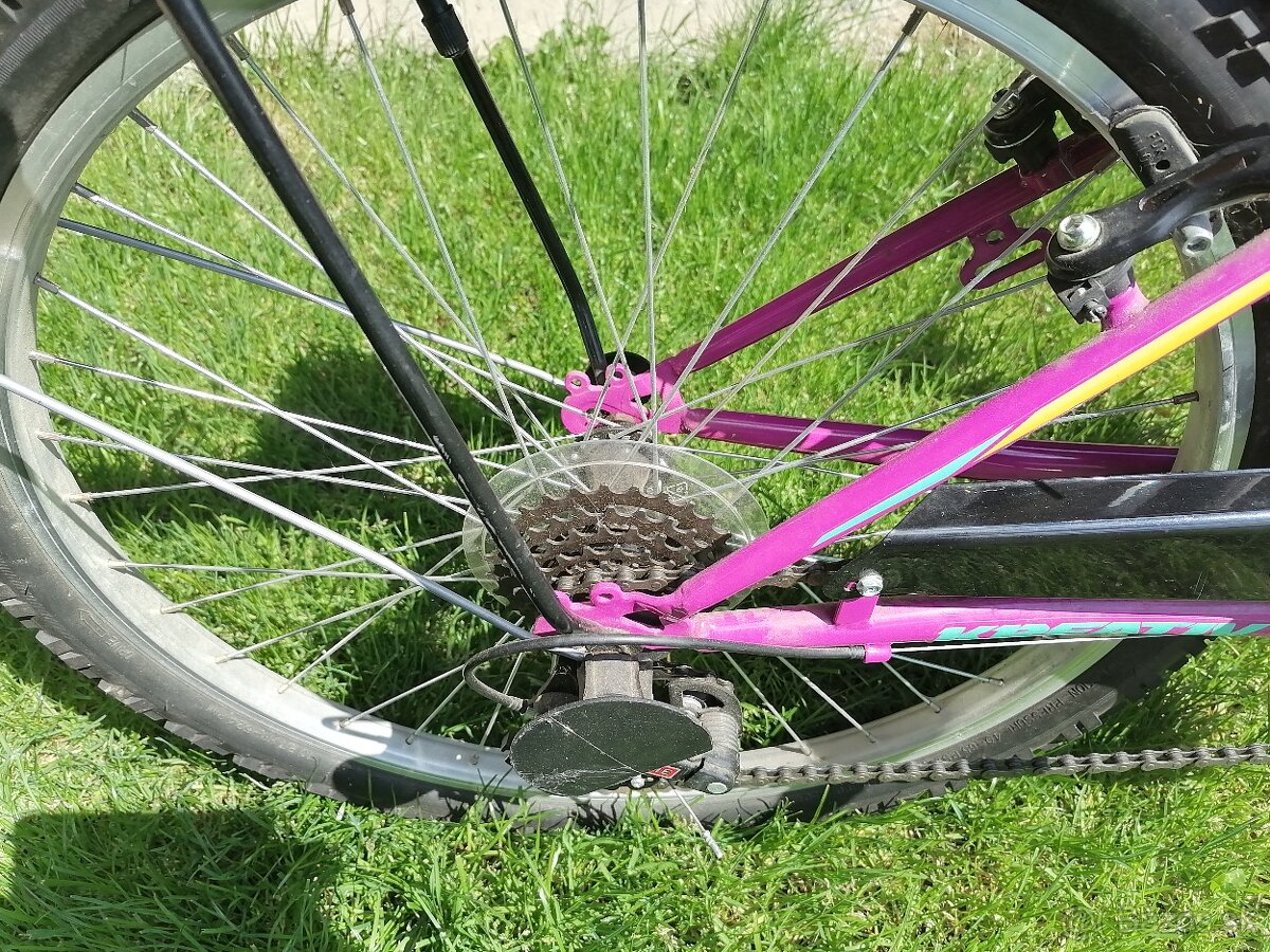 Dievcenský bicykel 24" - 2