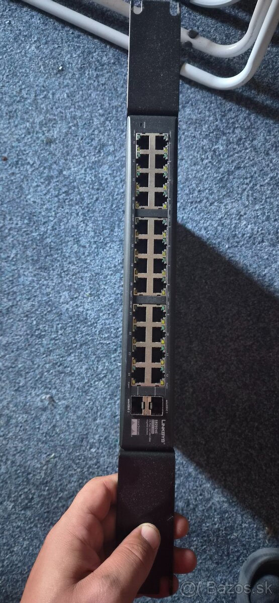 Switch Linksys SR2024C 24port Gigabit - 2