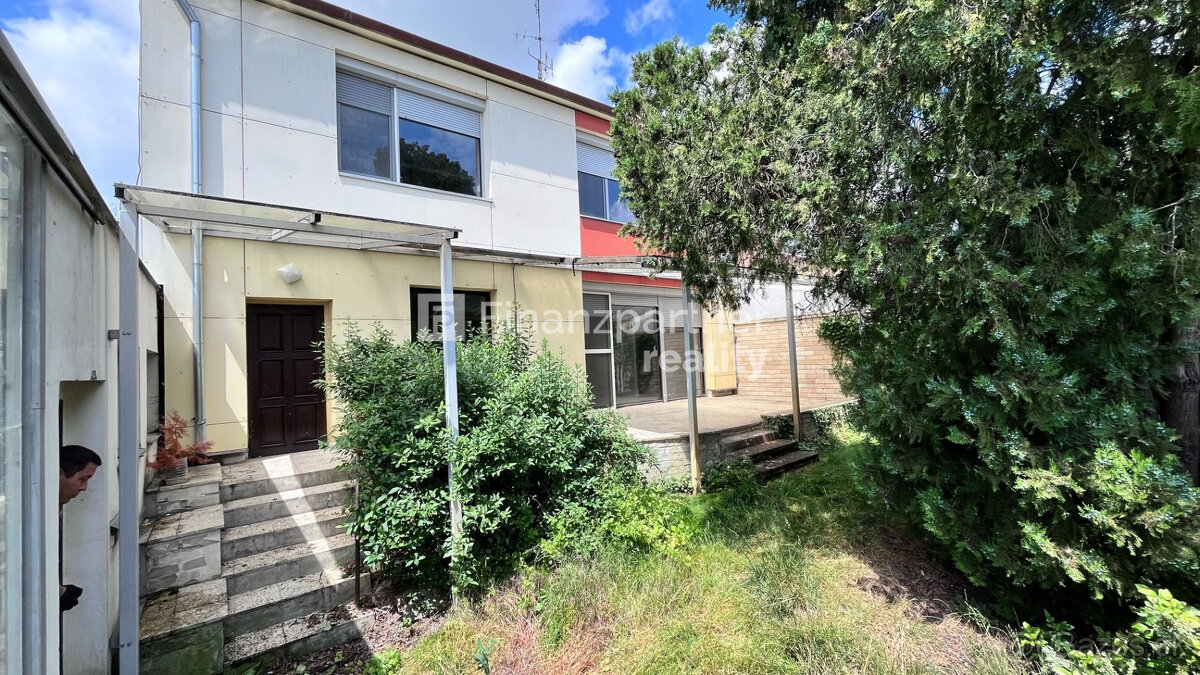 5 izbový dom, Nové Zámky - 2