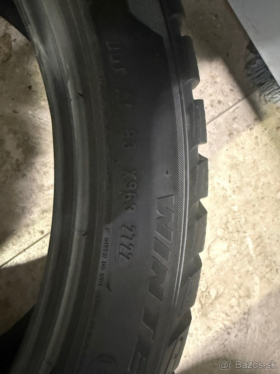 Predám zimné pneumatiky Pirelli 275/35 R19 runflat - 2