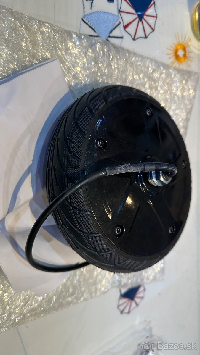 Predam motor na elektrickú Kolobezku Ninebot ES1 až ES4 čist - 2