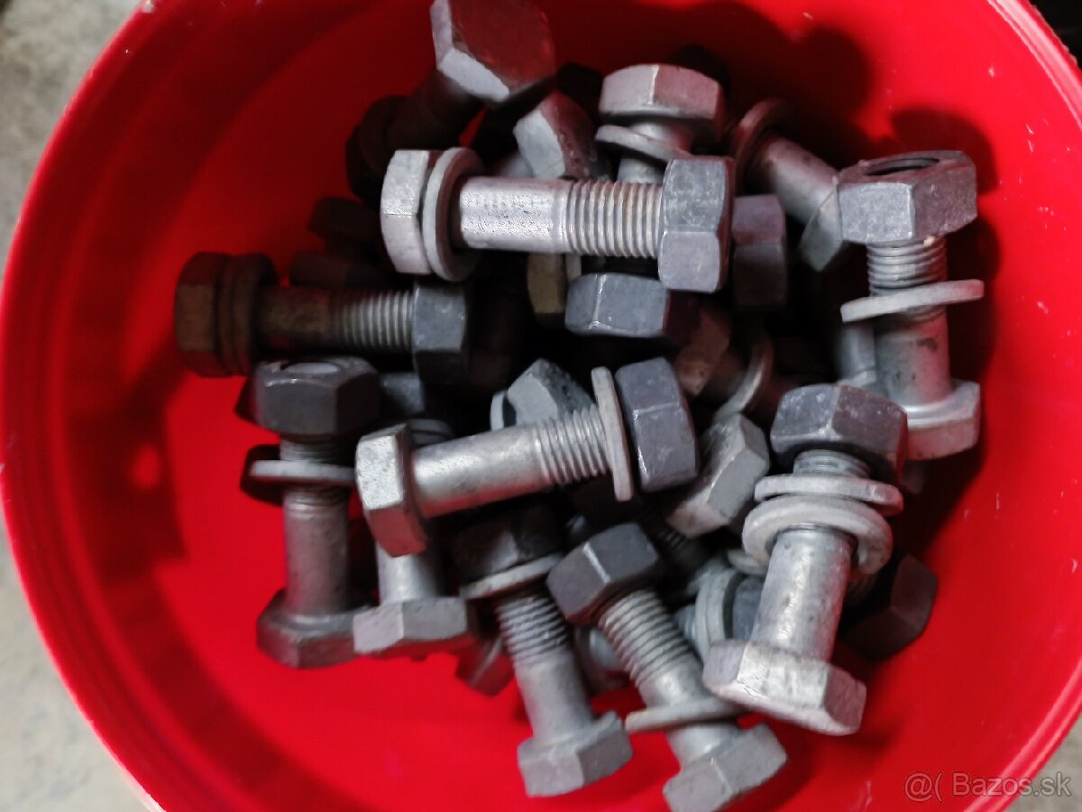 6hran konštrukčná skrutka - 2