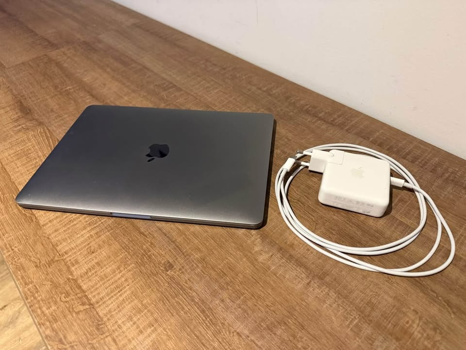 MacBook Pro (A1708) - 2