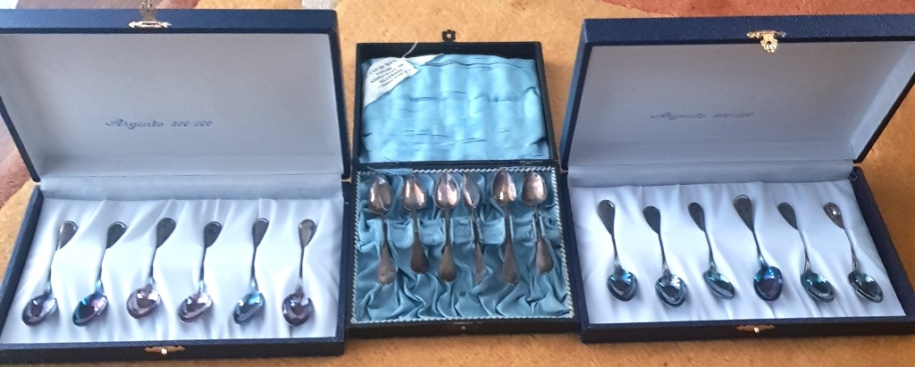 striebro, čajník, konvička, misa, lyžičky...BOLO, ihlica - 2