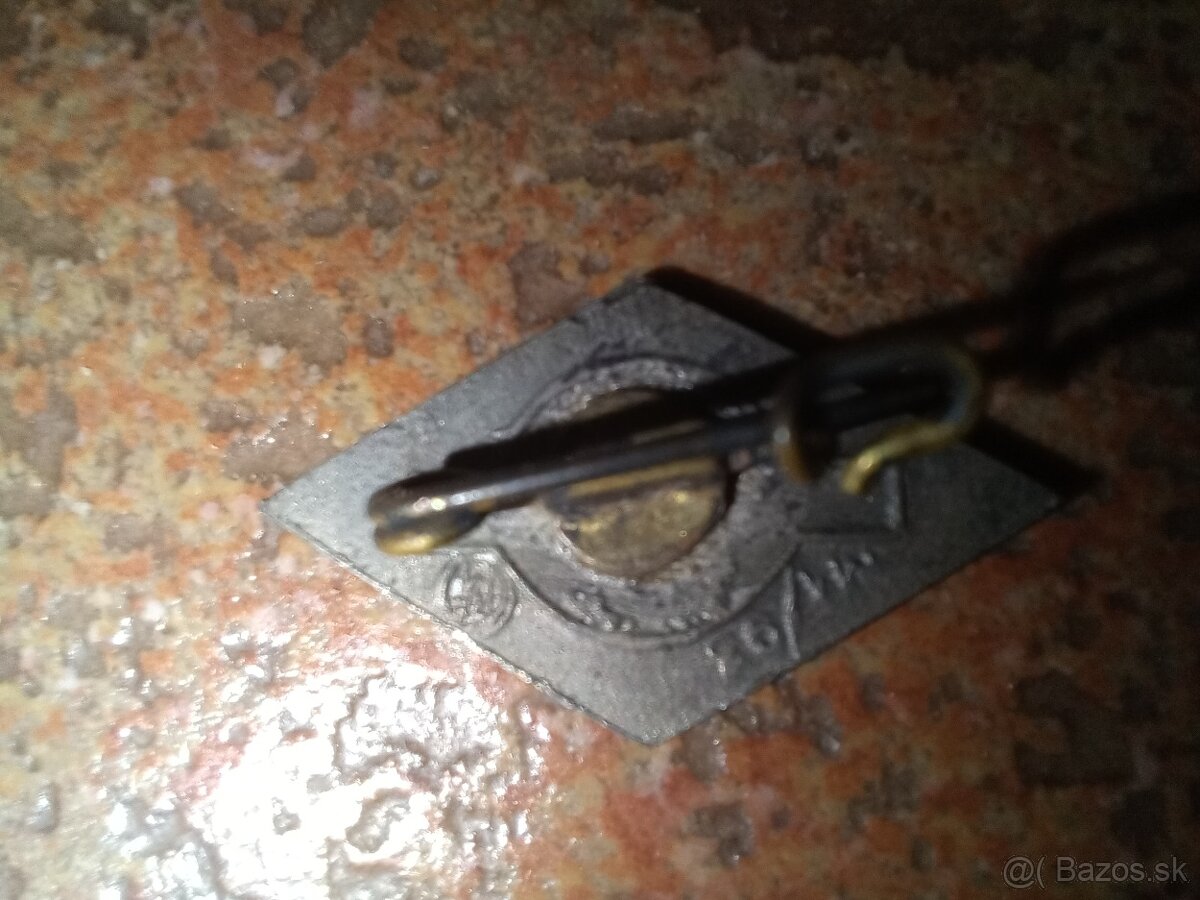 Predám.coriginal odznak HJ WWII - 2