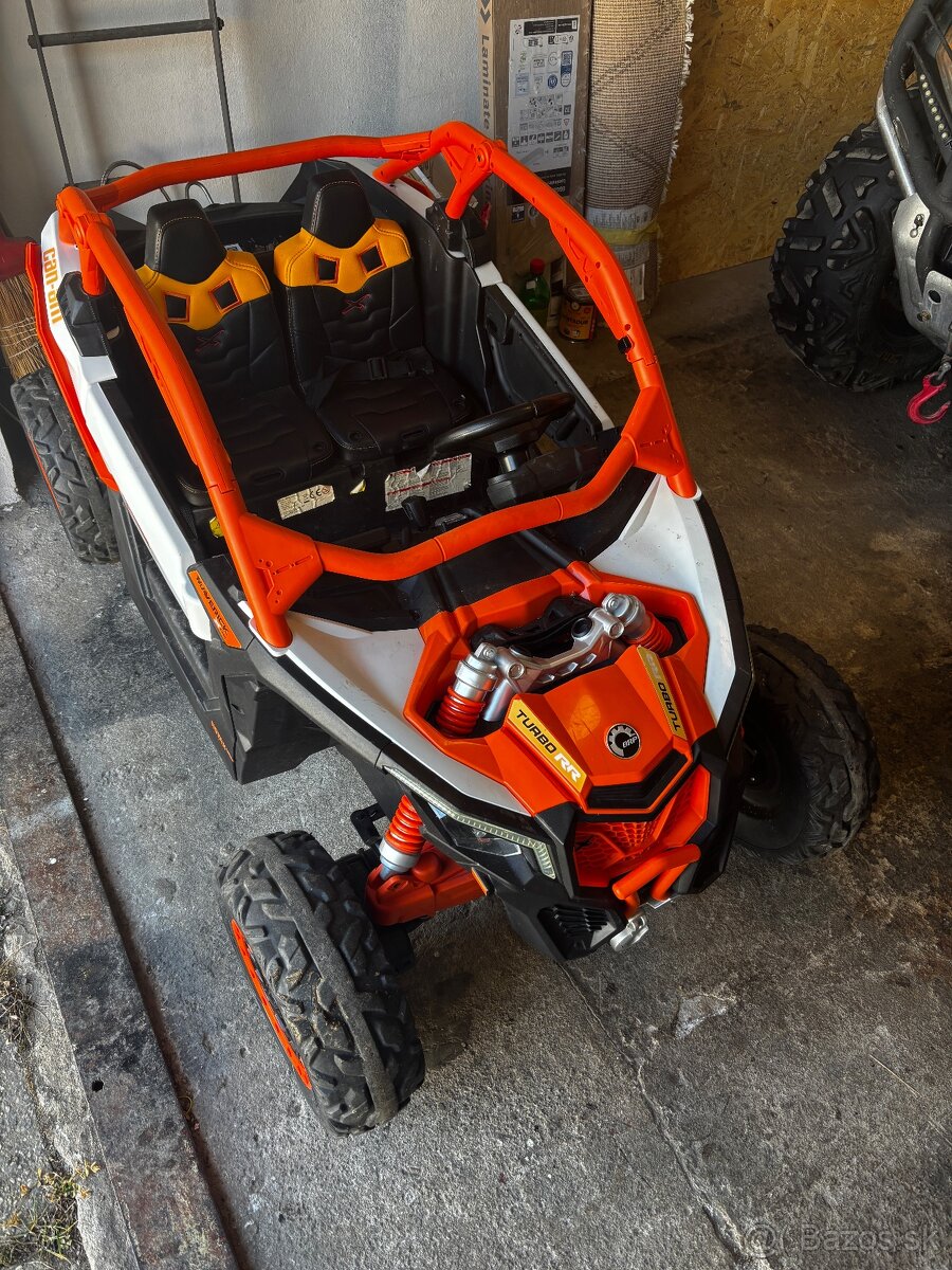 Elektricke auto Can-am Maverick XRC - 2