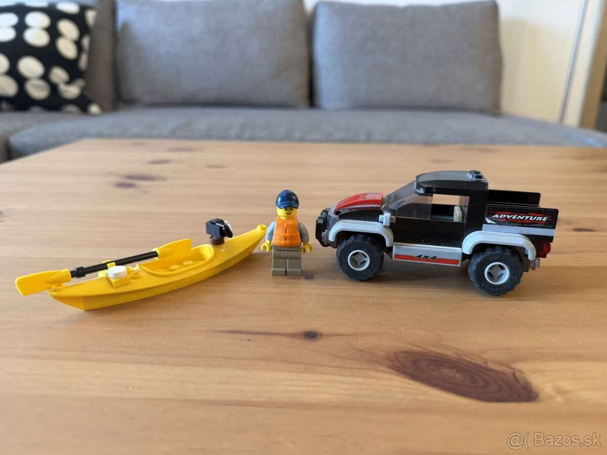 Predám lego auto s kajakom - 2