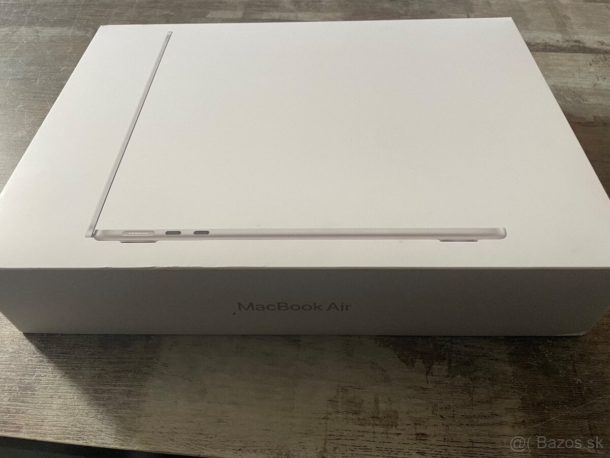 MacBook Air 13” čisto nový - 2