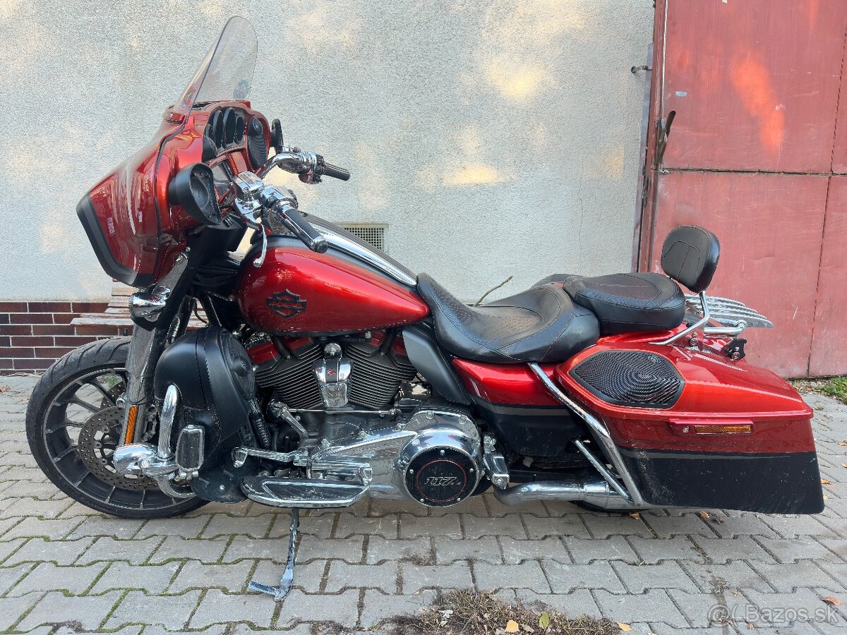 Harley Davidson Street glide CVO - 2
