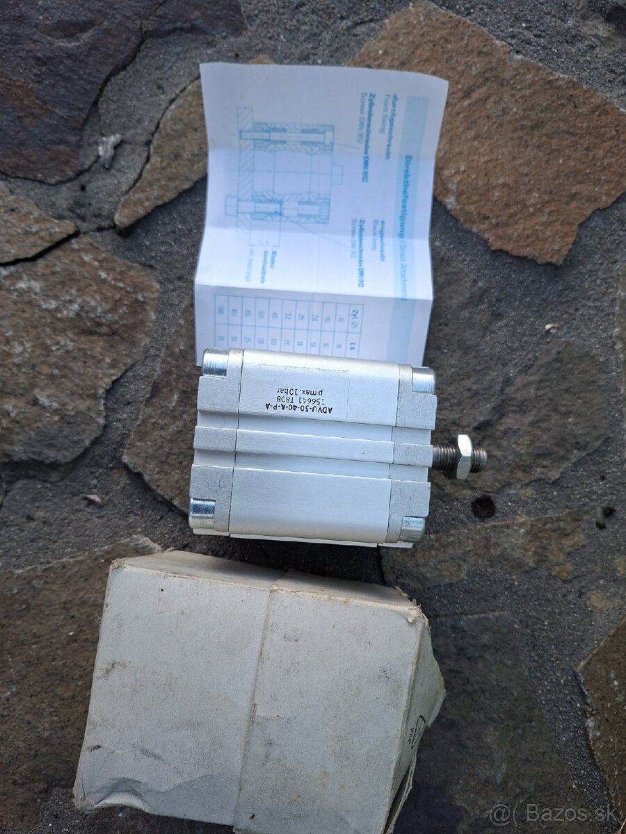 8ks Festo ADVU-50-40-A-P-A - 2