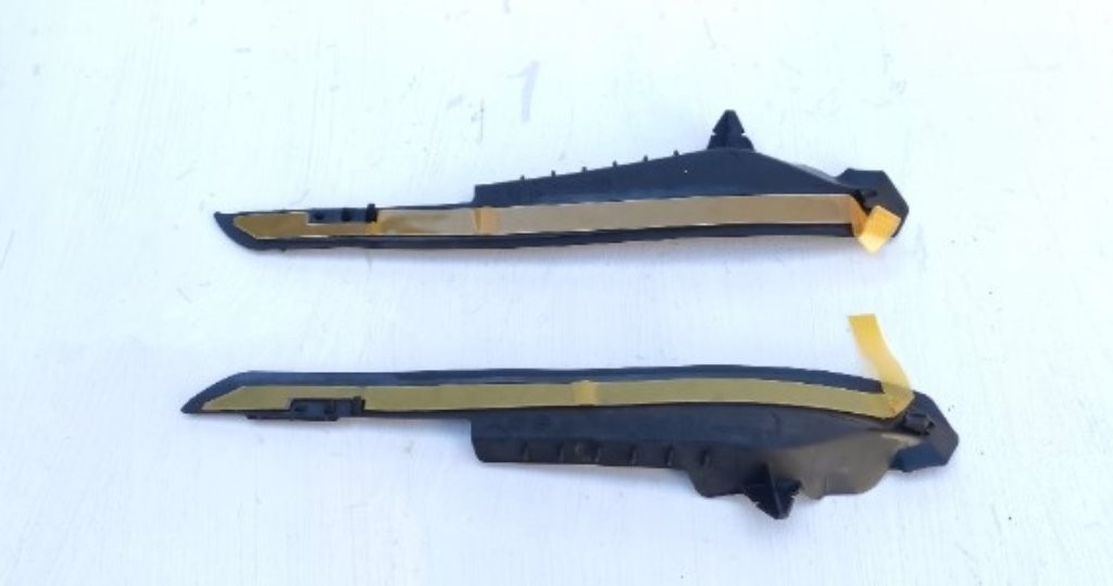 Toyota Corolla XII E21 2018 - kryt torpeda lista blatnik - 2