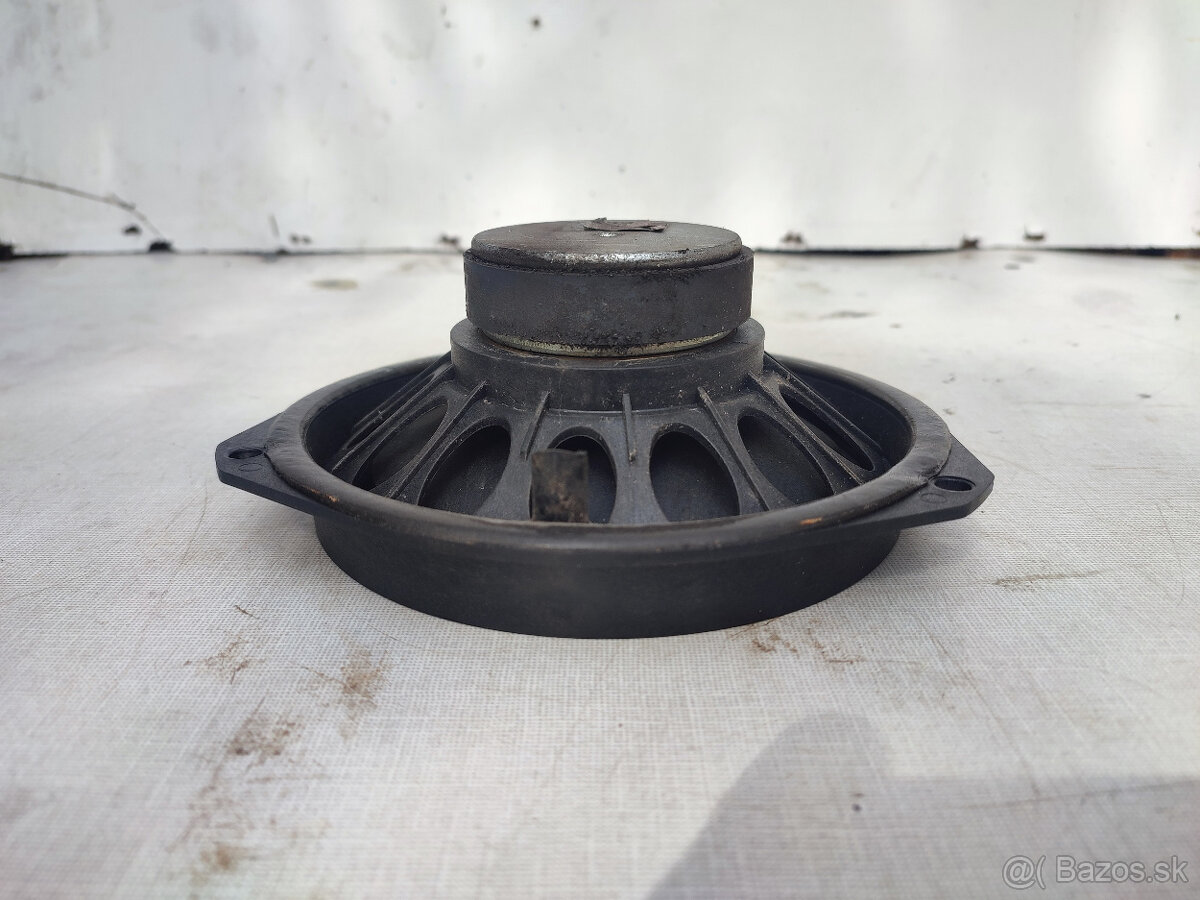 Opel - Reproduktor predných dvery GM 24423552 - 2