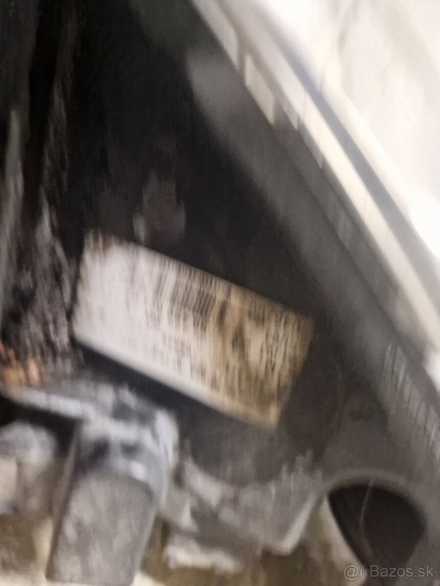 Predne svetla Peugeot 207 - 2