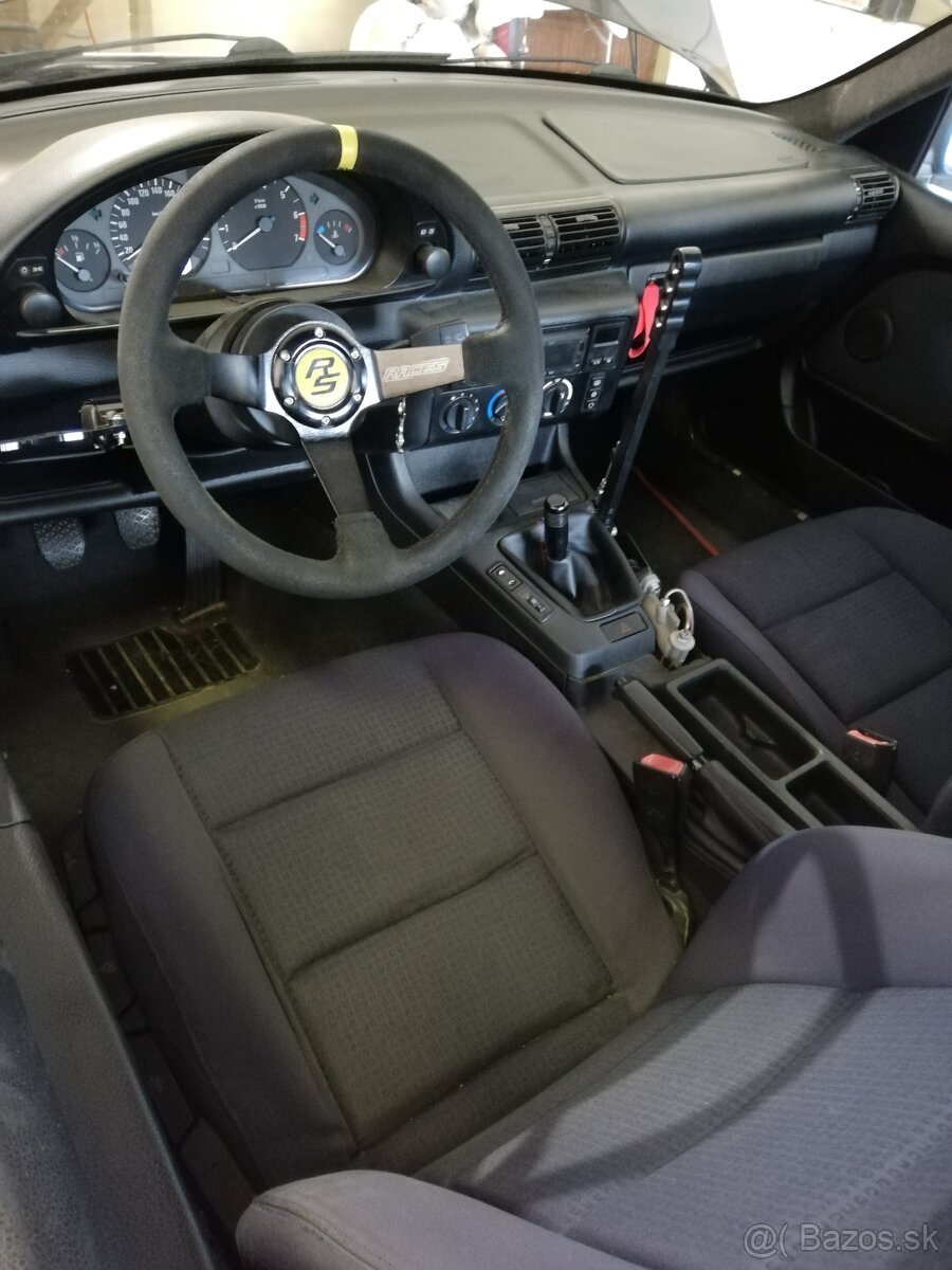 BMW compac drift - 2