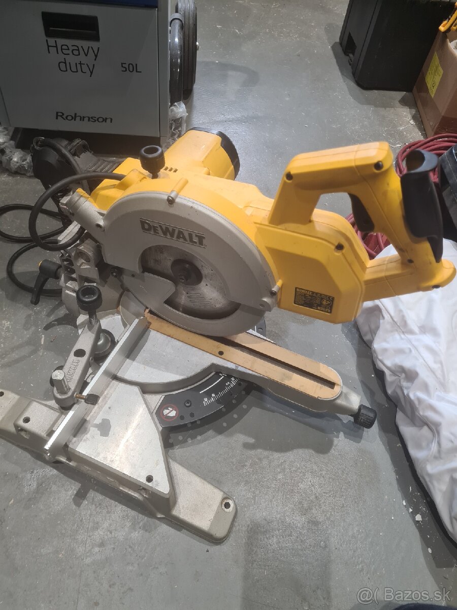 Dewalt DWS 777 - 2