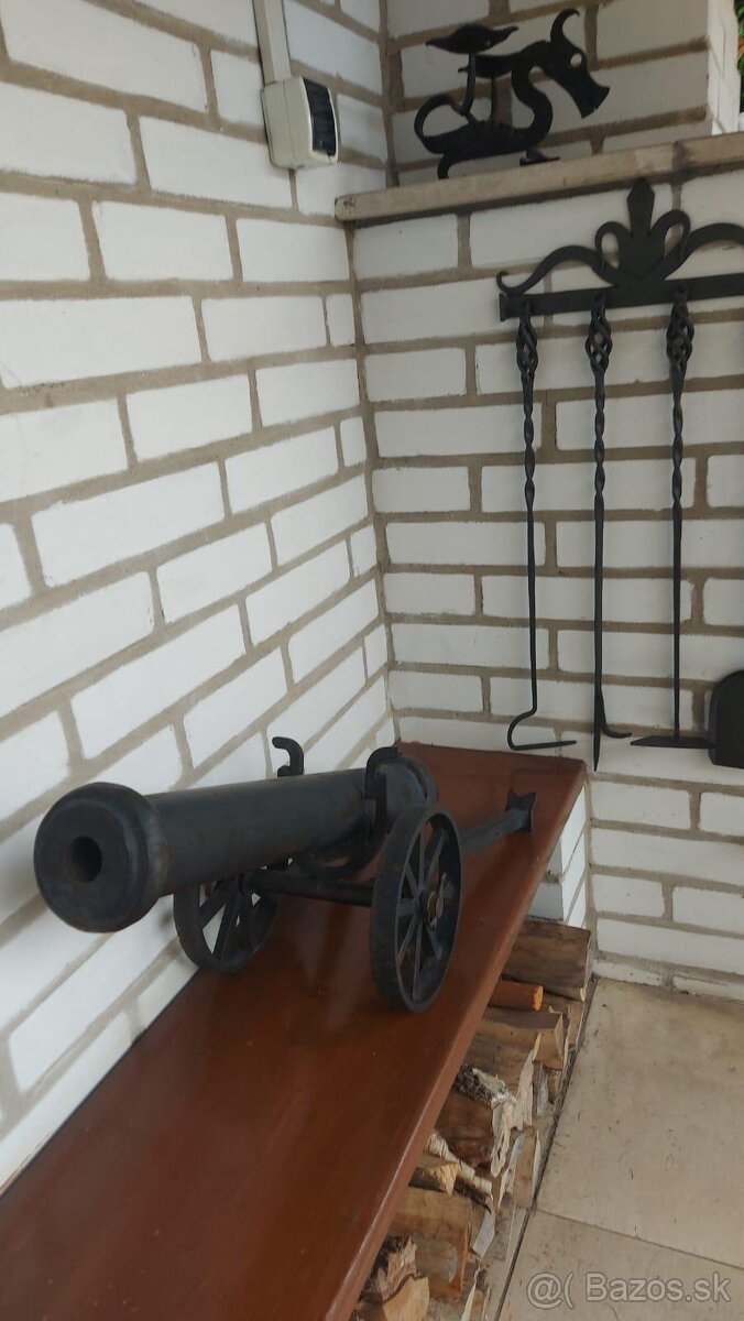 Predám kovové delo - 2