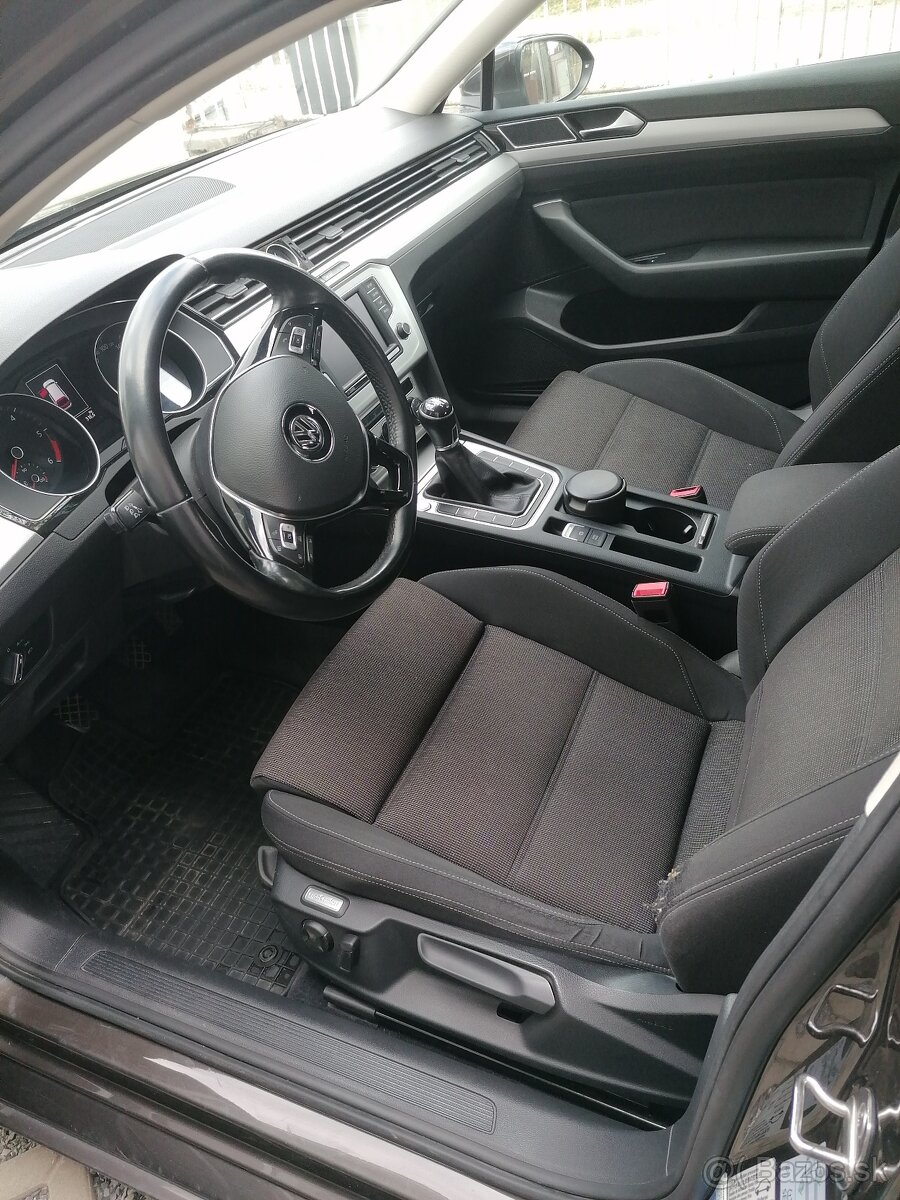 Predám Volkswagen Passat B8 combi 2.0TDI - 2