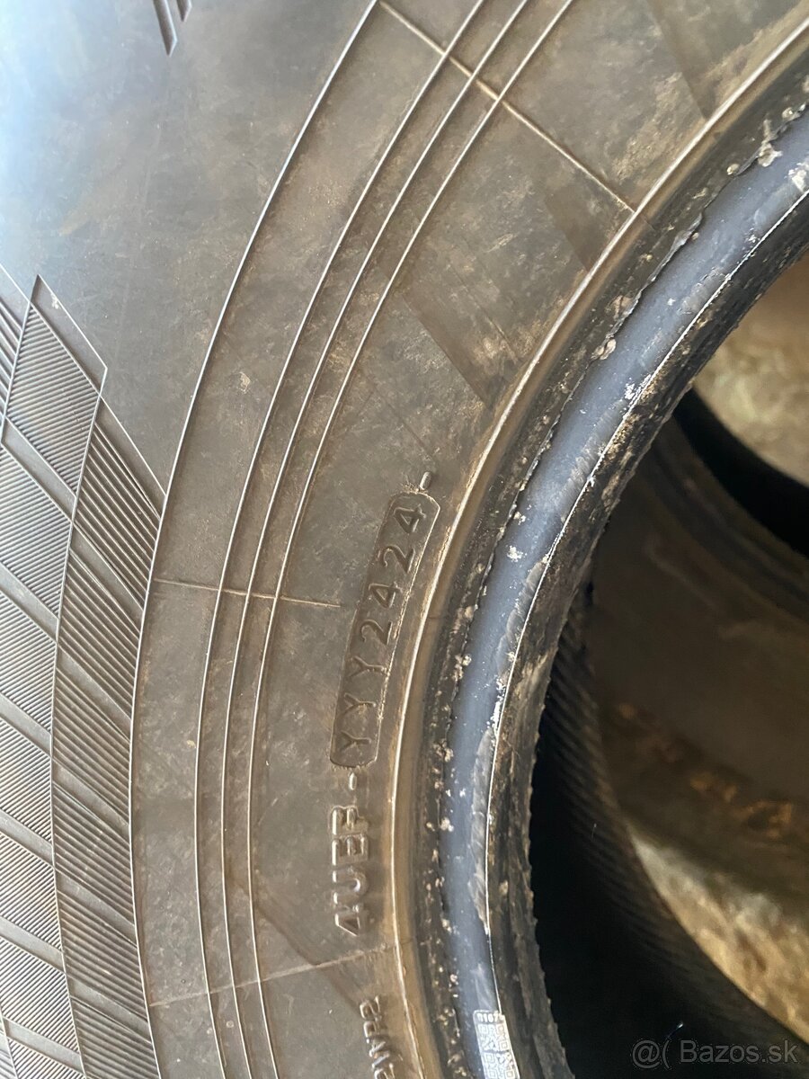 Pneumatiky 265/70 R15 - 2