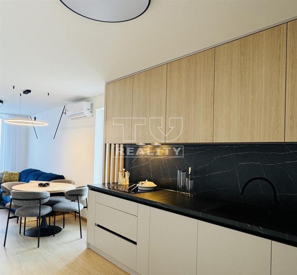 5izbový rodinný dom, tehlová novostavba, holodom - 2