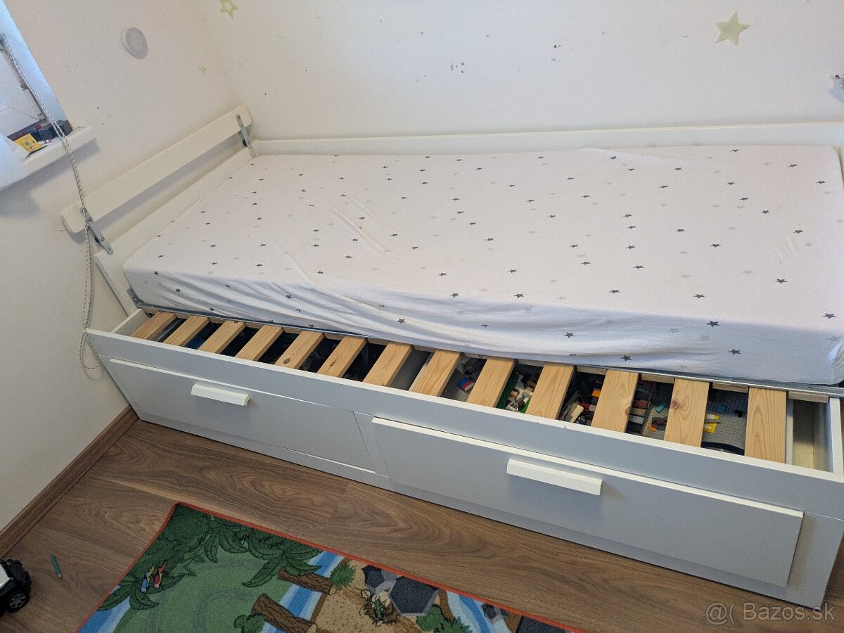 Hemnes postel rozkladacia - 2