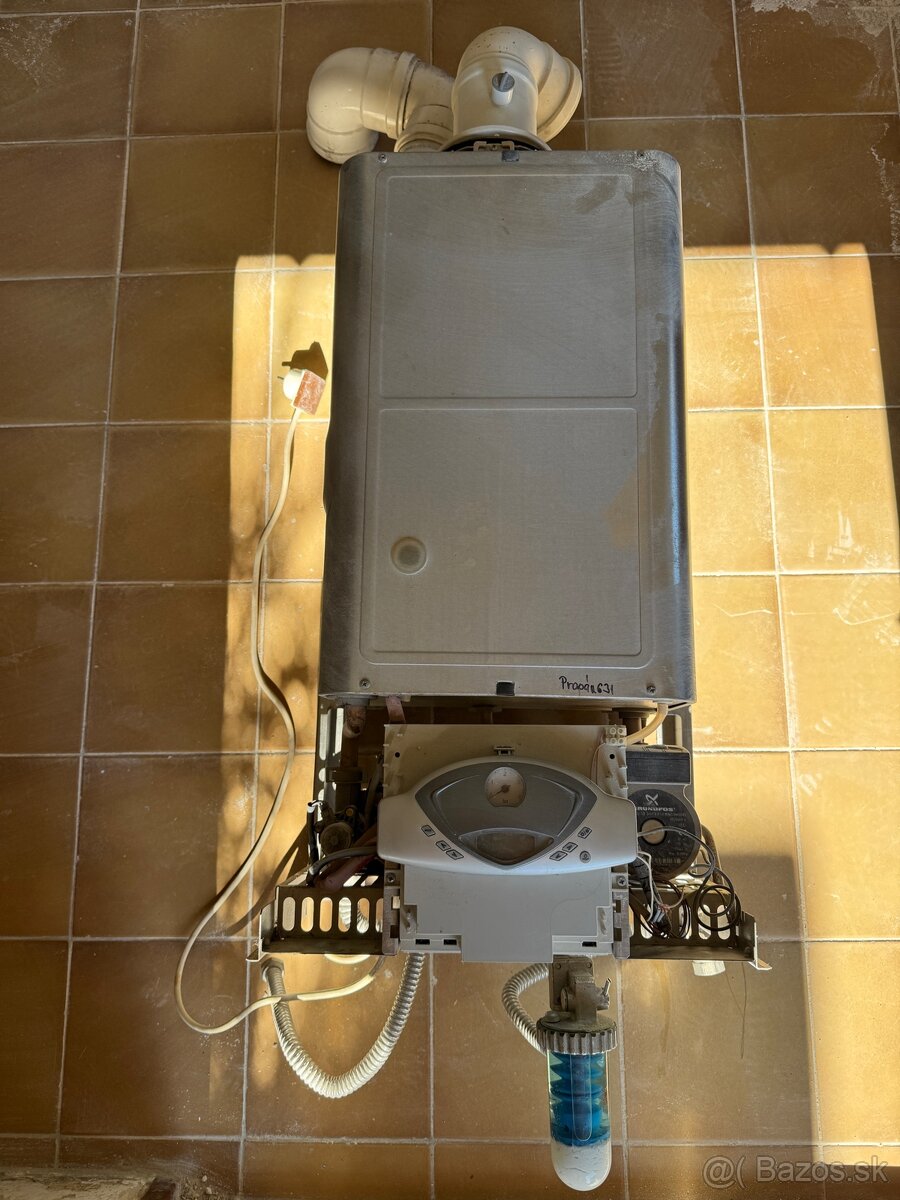 Predám plynový kotol Lamborghini Caloreclima NINFA N 24 MCS - 2