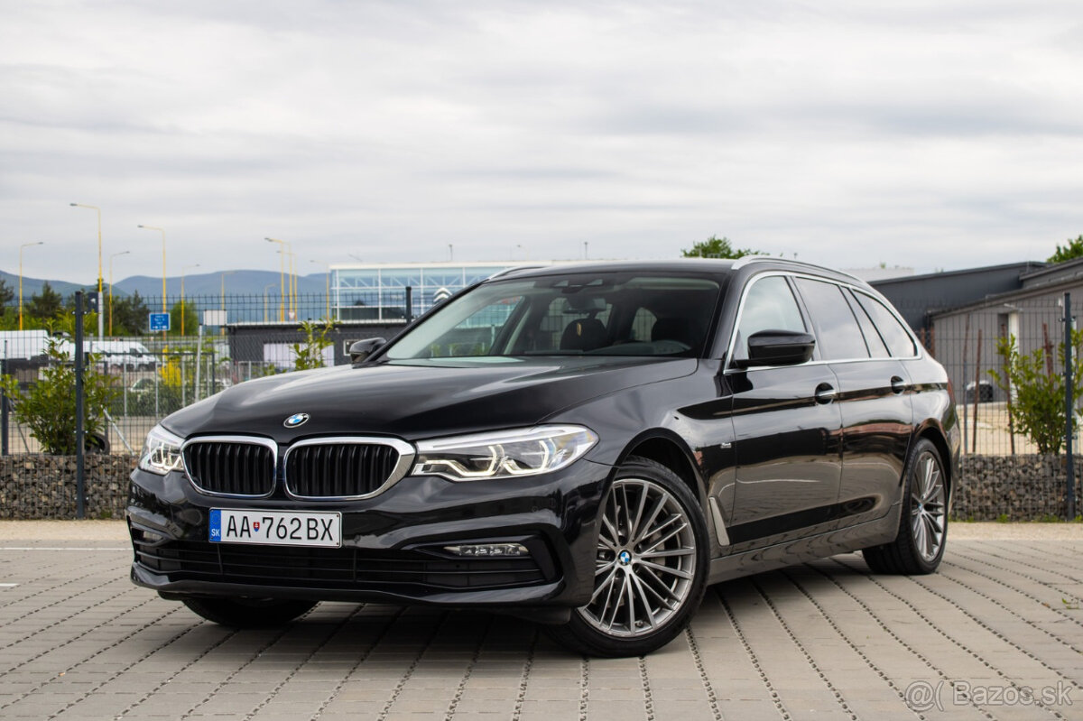 Bmw 5 Touring 530i 4x4 xDrive Sport benzín automat - 2