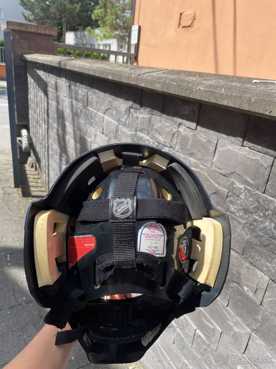 BAUER brankárska prilba - 2