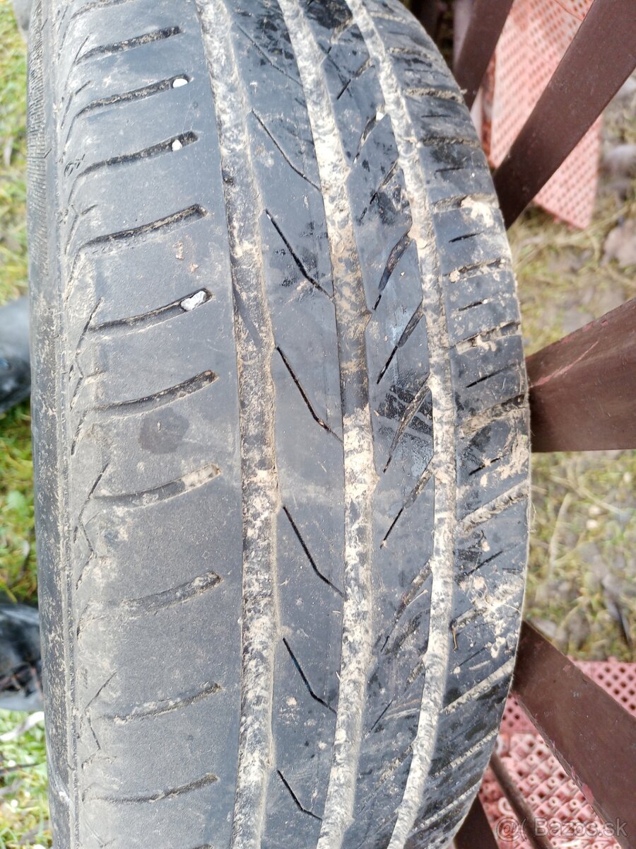 Plechové disky s pneu 185/65 R15 - 2