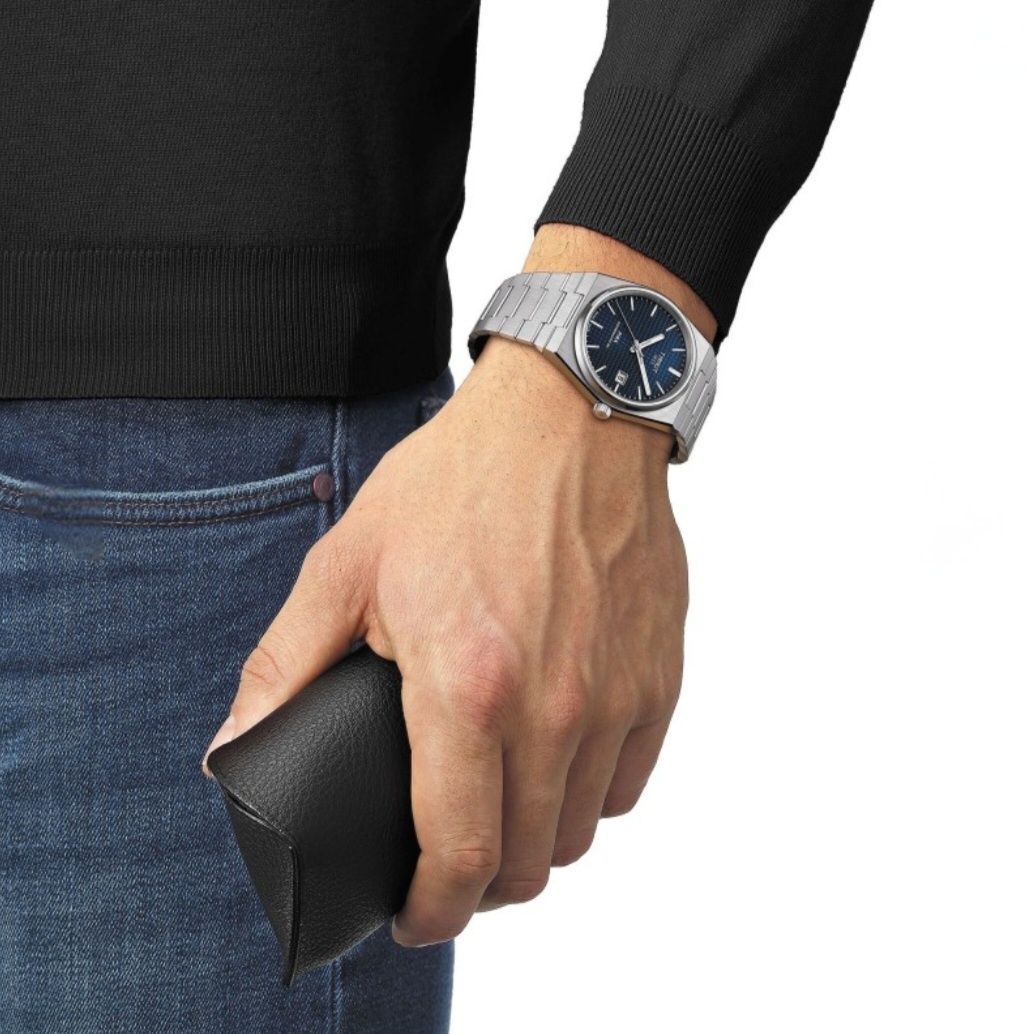 Tissot PRX Powermatic 80
- 2