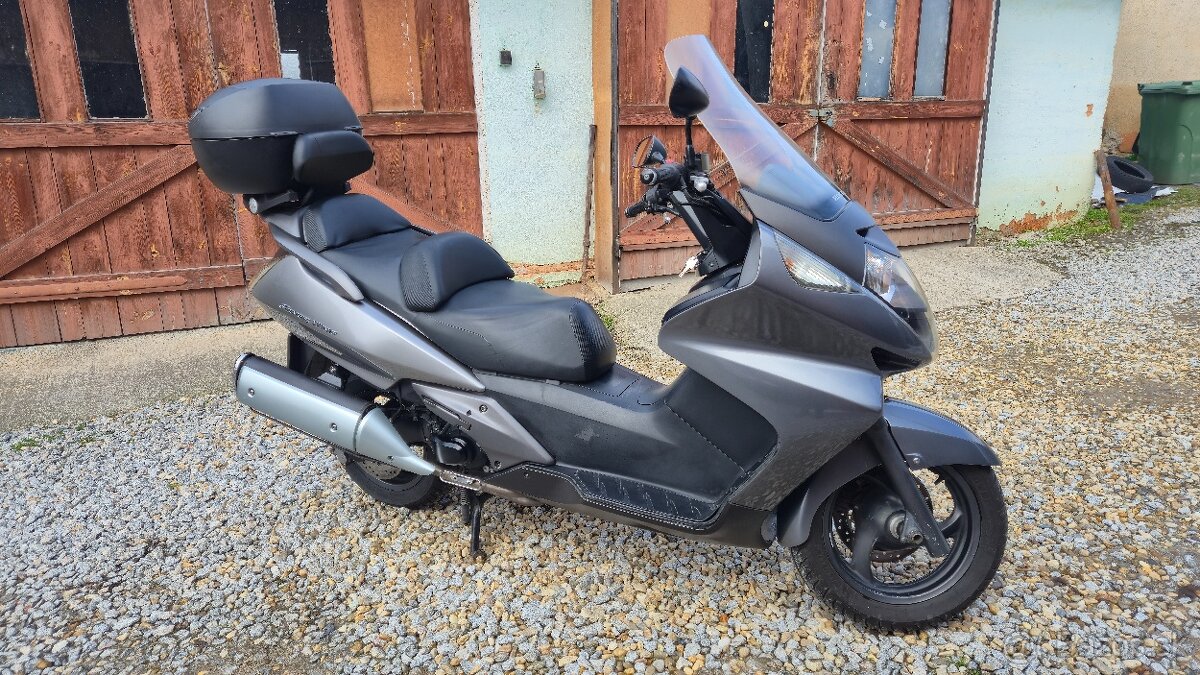 Honda Silver Wing FJS400 - 2