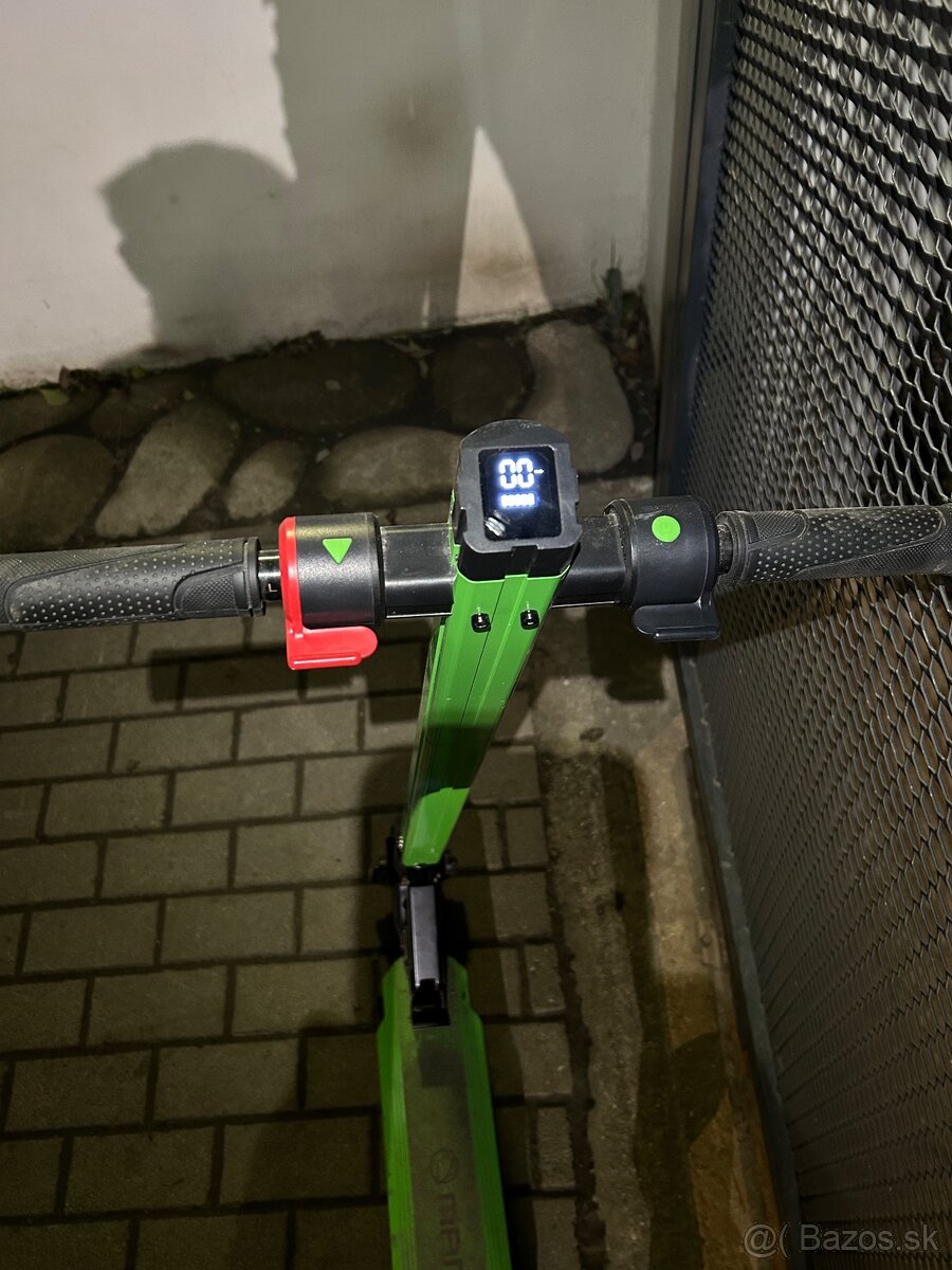 Elektricka kolobezka - 2