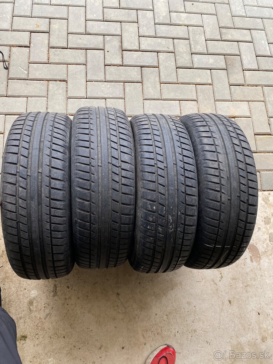 Letne pneu 185 60 R15 - 2