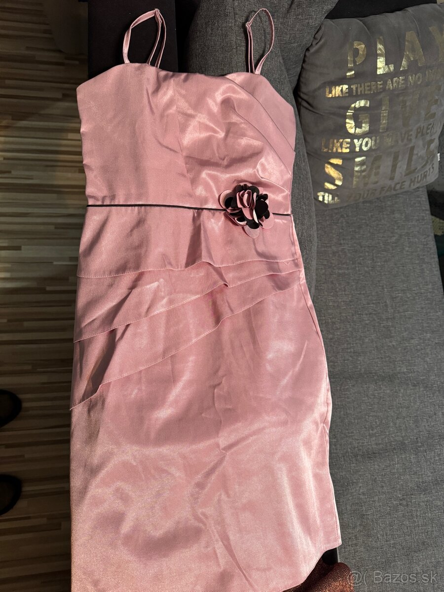 Vymením vrece šiat - 2